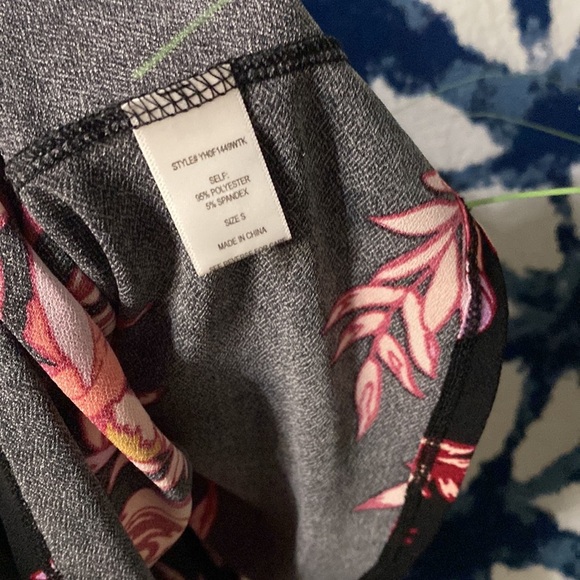 LDLA floral stretchy strapy back Dress - Picture 7 of 16